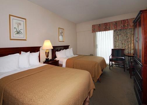 Quality Hotel & Suites Cincinnati Central West Chester Extérieur photo