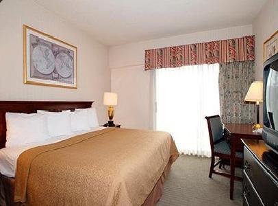 Quality Hotel & Suites Cincinnati Central West Chester Chambre photo